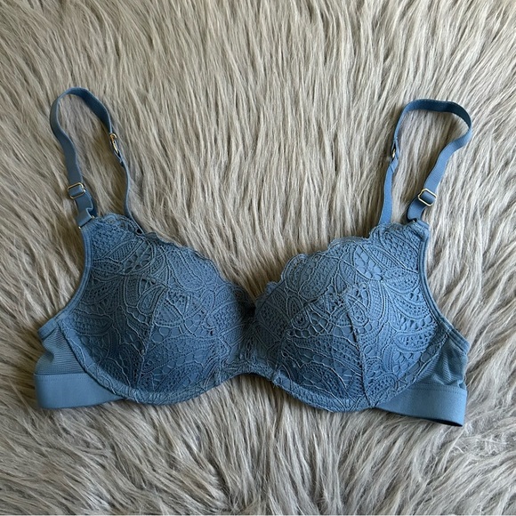 Lively Wirefree Lined Bra Womens Size 34A Wireless Floral Lace Back‎ Closure - Picture 1 of 6